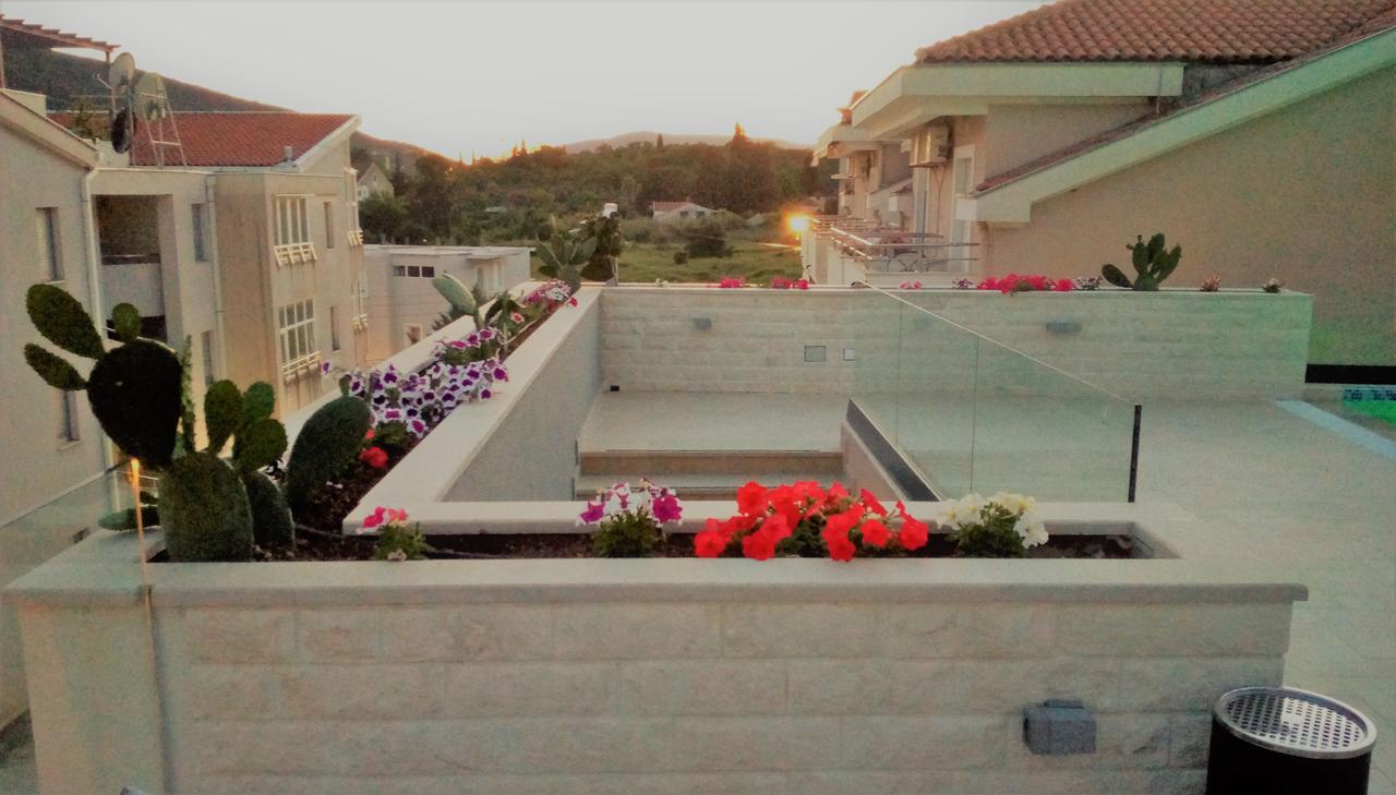 Apartment Sun Village Goran Herceg Novi Exteriér fotografie